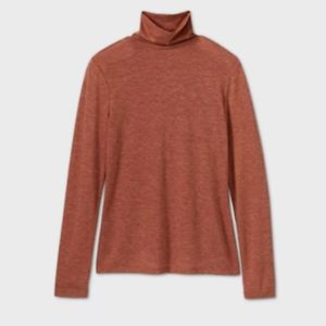 A.NEW DAY TURTLENECK WOMEN'S L
